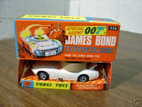 CORGI TOYOTA 2000GT JAMES BOND 007 DIE CAST CAR 336 RARE SEALED PARTS PACKET!!!!!BRAND NEW NEVER DISPLAYED!